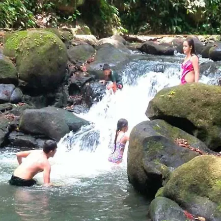 Vanilla Jungle Lodge - Rainforest Waterfall Garden Puerto Viejo de Sarapiqui Exterior photo