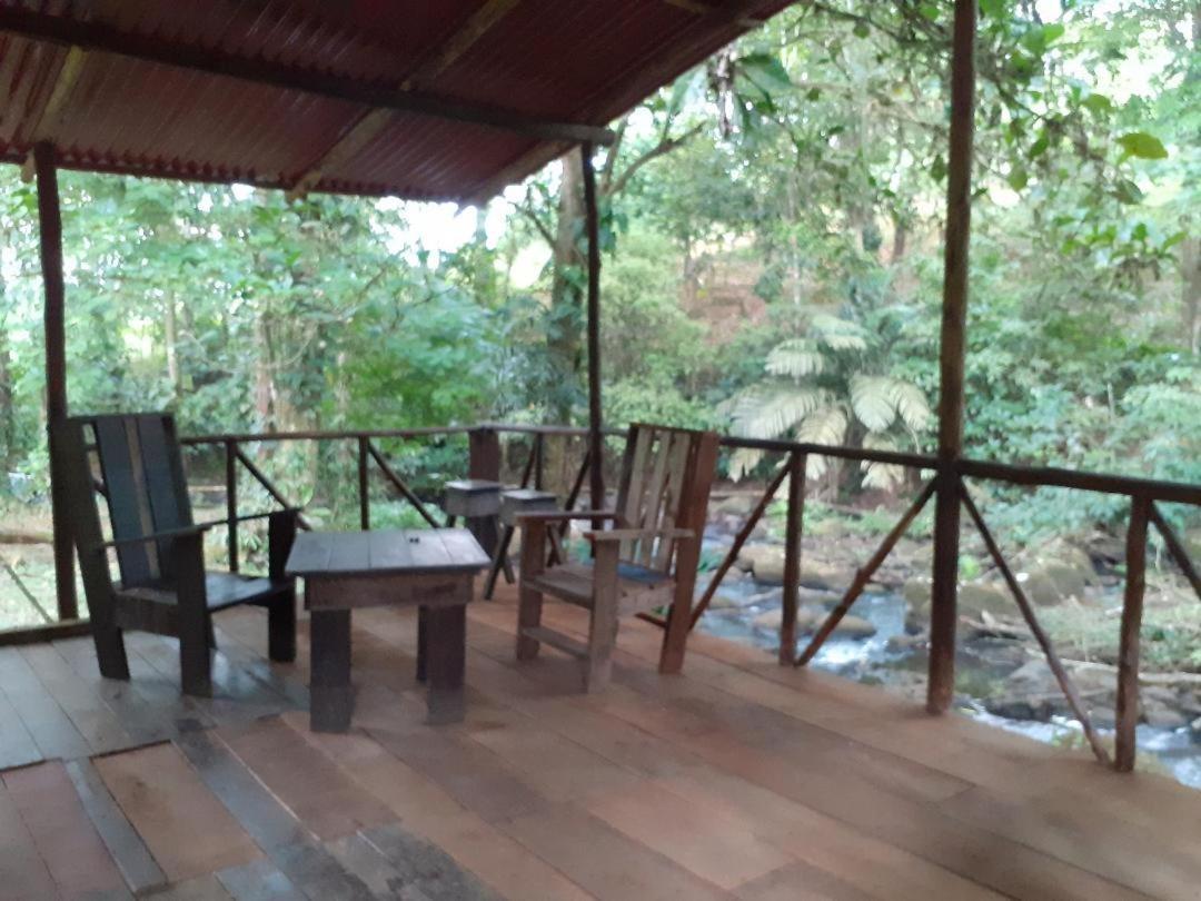 Lodge Vanilla Jungle - Rainforest Waterfall Garden *